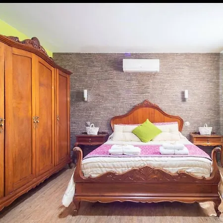 Casa Roque Aguayro بيت للعطل أغيميس