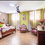 Casa Roque Aguayro *
