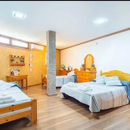 Casa Roque Aguayro *